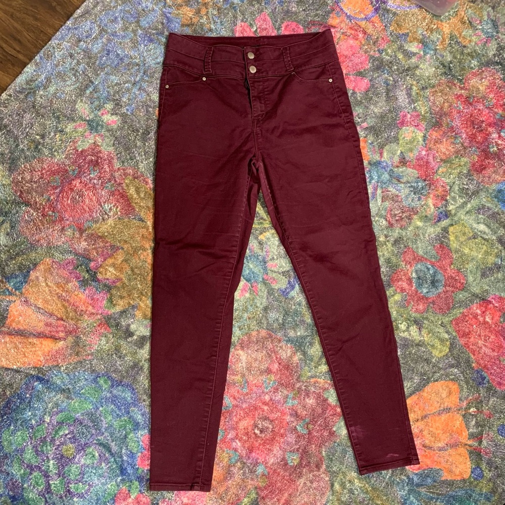 Tinseltown Maroon Stretch Leggings Jeans